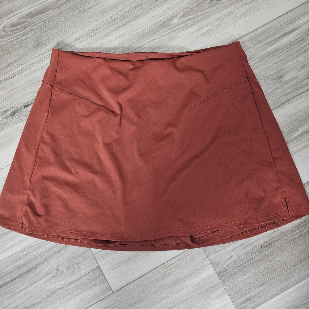 Old Navy Rust Red Women's Skort Sz XL
